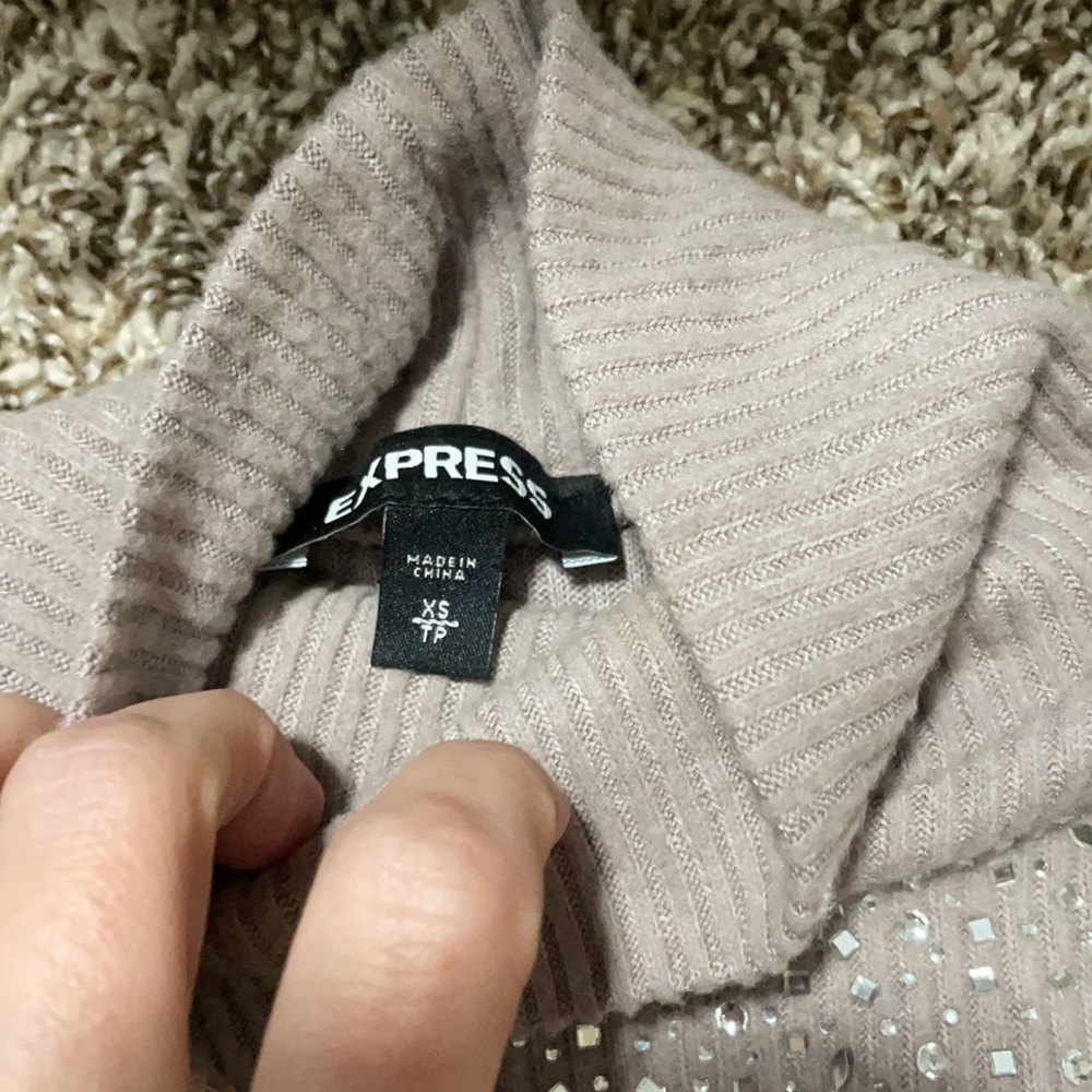 Express top! New without tags! - Picture 3 of 3
